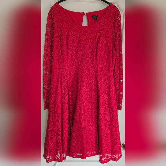 Red lace dress from Torrid in size 1 - Picture 4 of 5